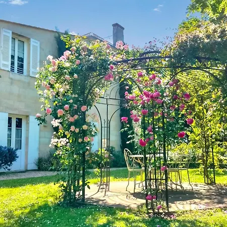 1 Bedroom Amazing In Apartamento Gauriac
