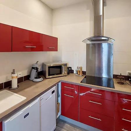 1 Bedroom Amazing In Apartamento