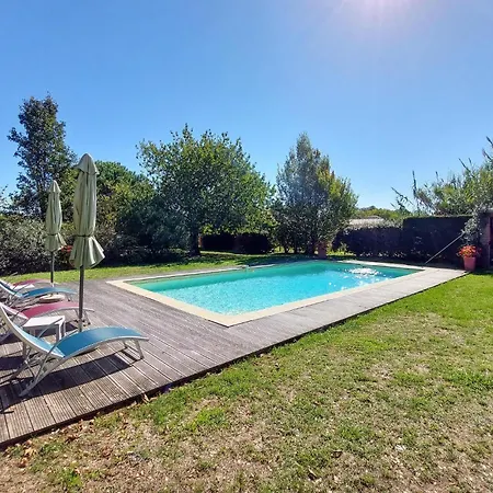 1 Bedroom Amazing In Gauriac